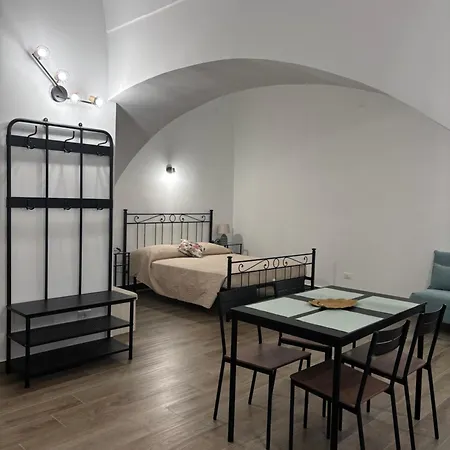 Eccelsa 98 Apartment