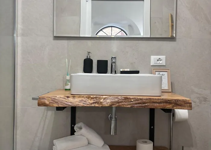 Διαμέρισμα Eccelsa 98 *